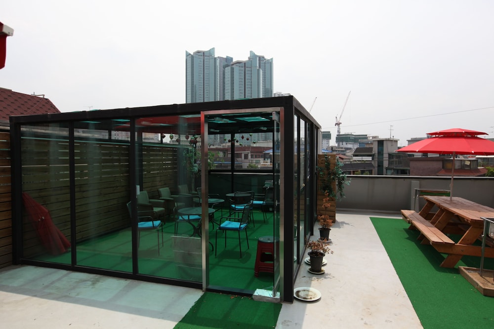 Lombard House - Hostel