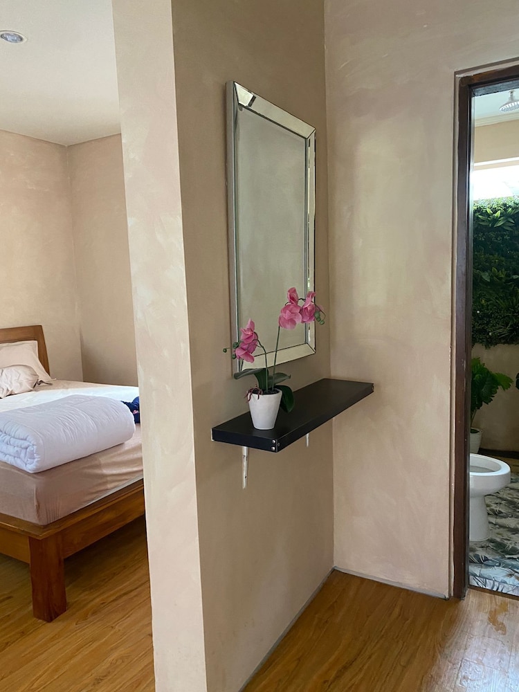 Amazing 3 Bedroom Villa With Swimming Pool Close to the Beach