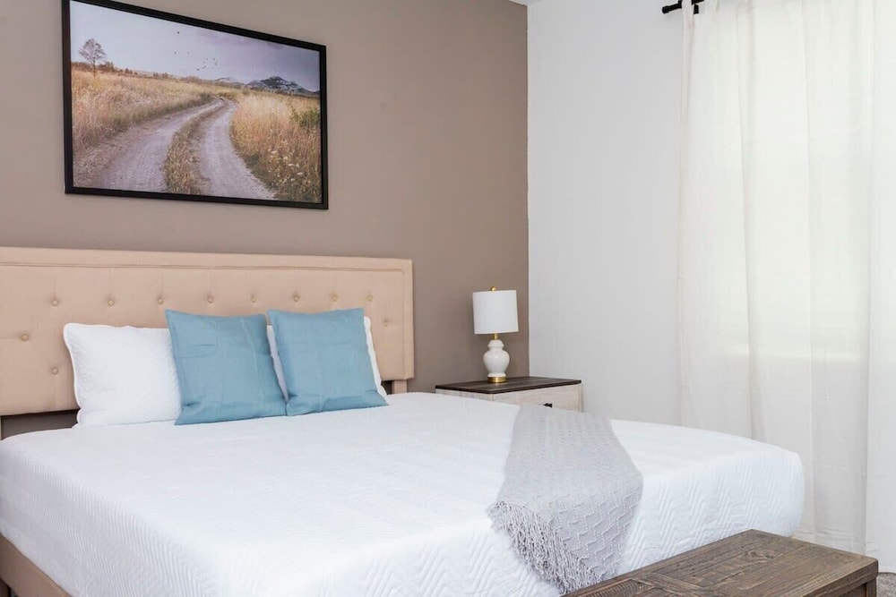 Family Friendly  3Bd Close to Disney @Champions Gate 991 - Image 2