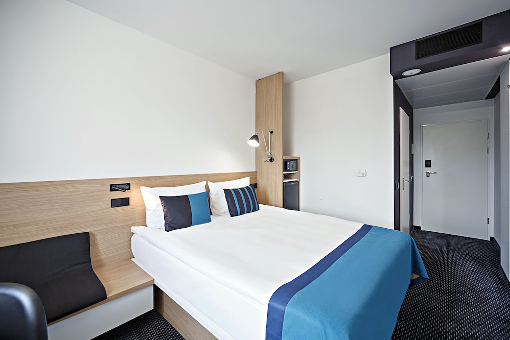 Bonhotel