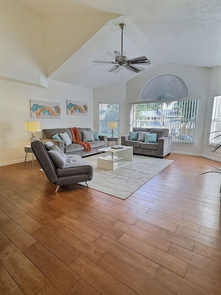 3-bedroom Apartment Minutes From Disney