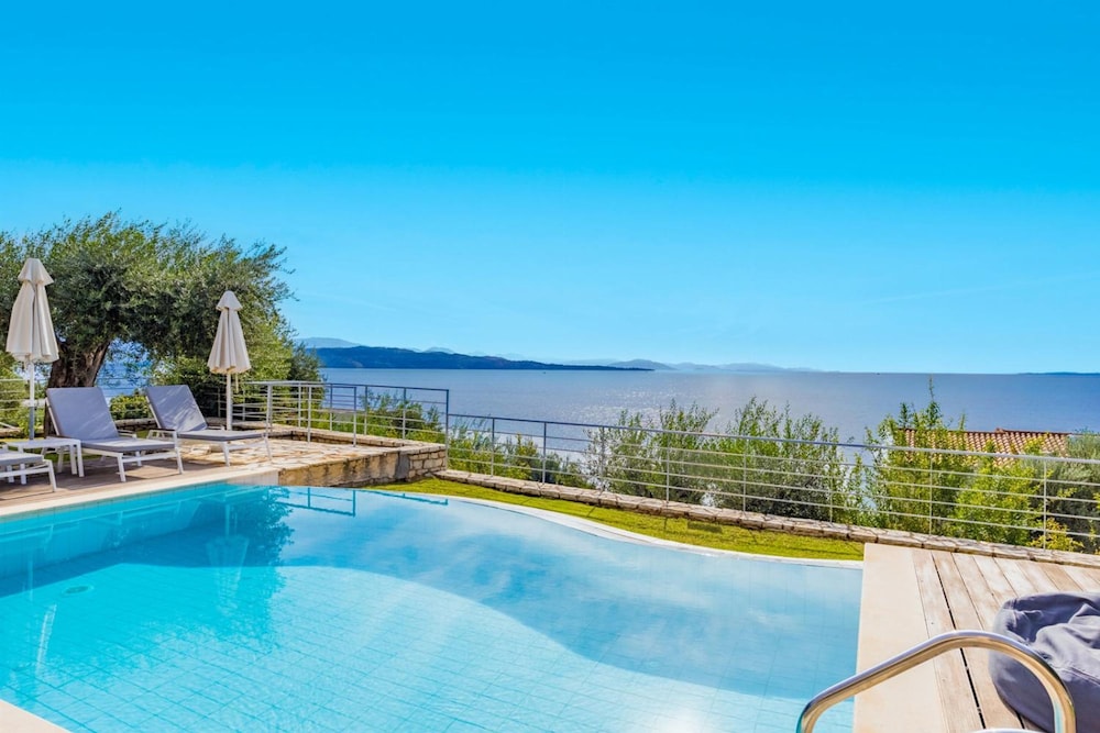 Villa Penelope With 4 Bedrooms and 3 Bathrooms