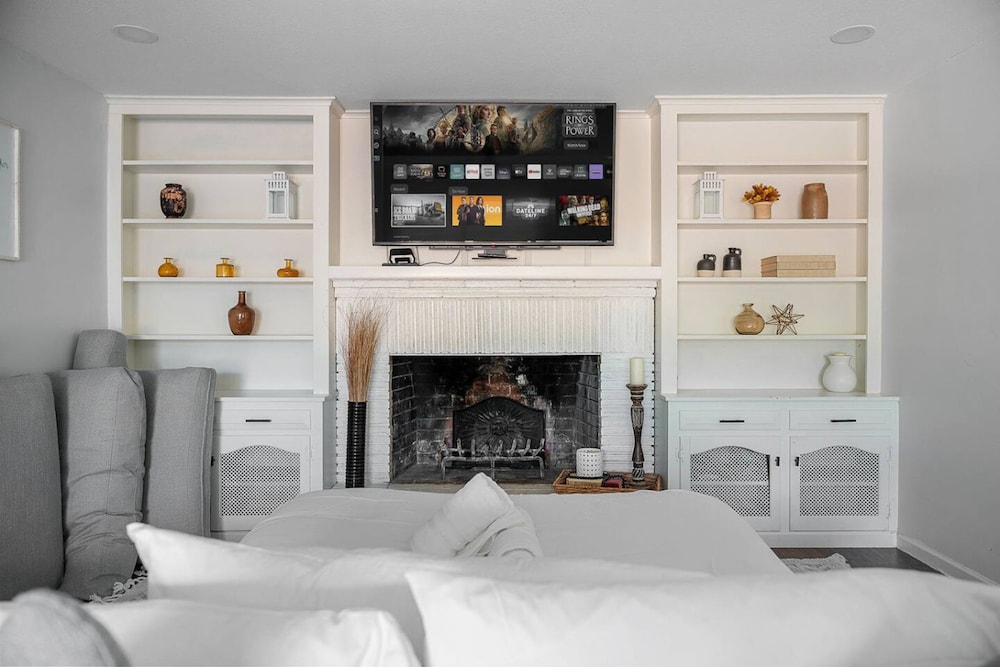Play Stay Dallas Home w Gym Gameroom Wifi