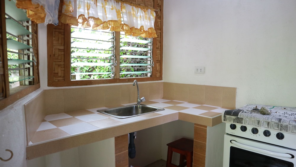 Hambilica Ecolodge
