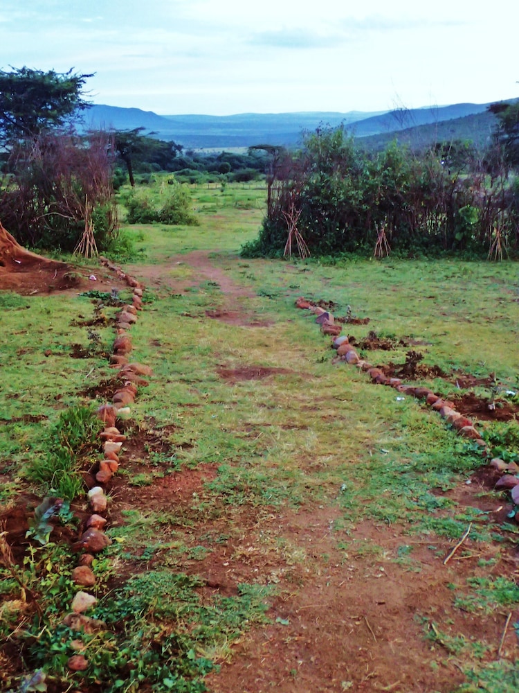 Olonyori Maasai House