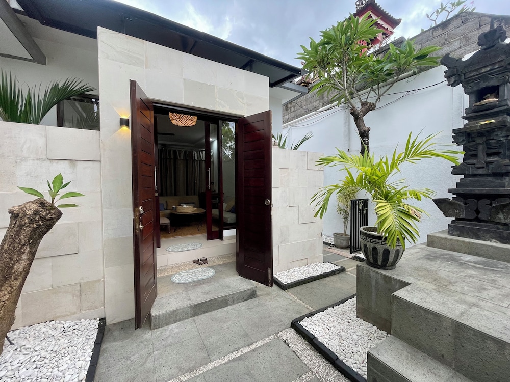 Villa Loli Sanur