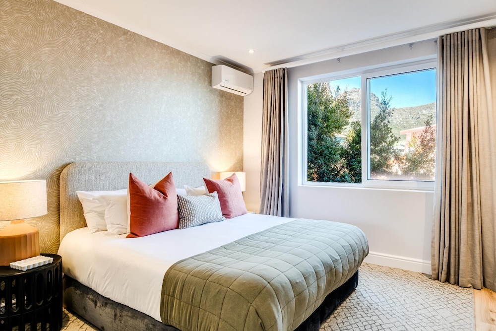 Sea View 3bed Camps Bay Apt Sapphire Tide Pad