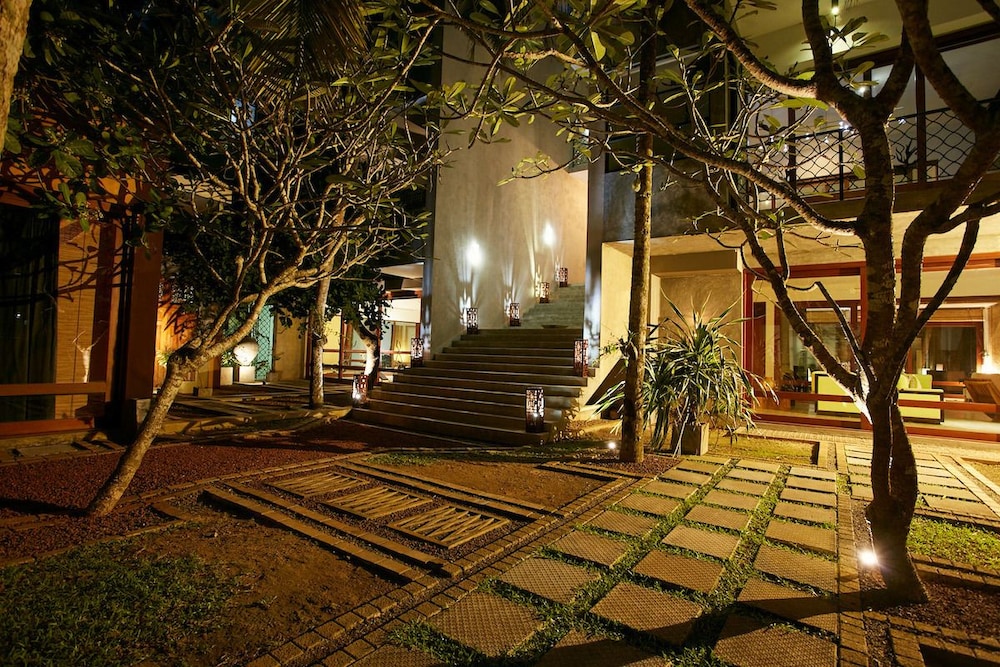 Kambura Villa