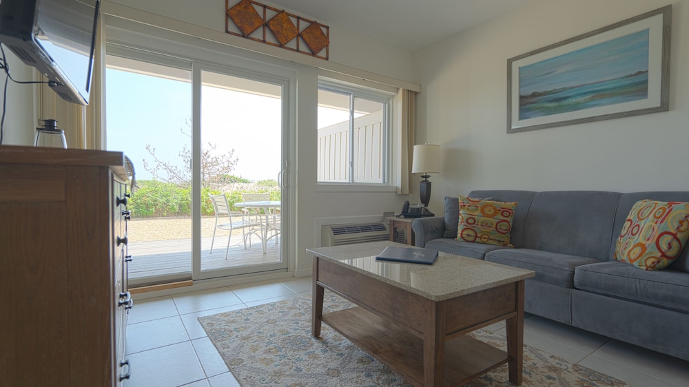 Sea Crest Resort