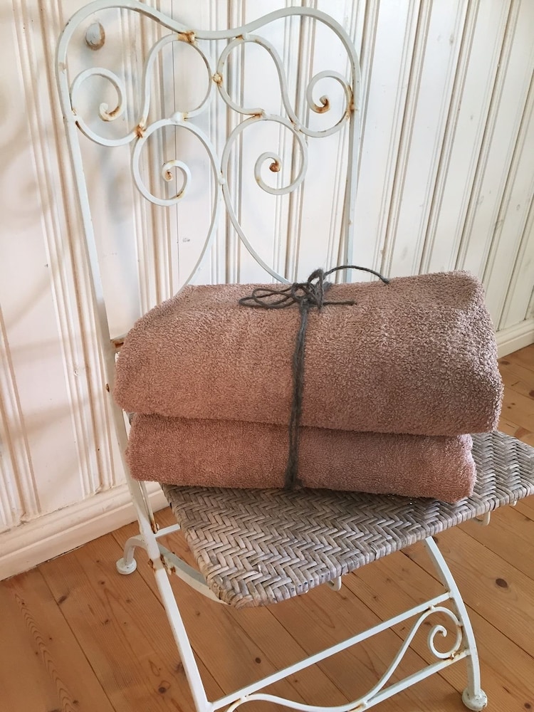 Alsbrogaard Deluxe Bed & Breakfast