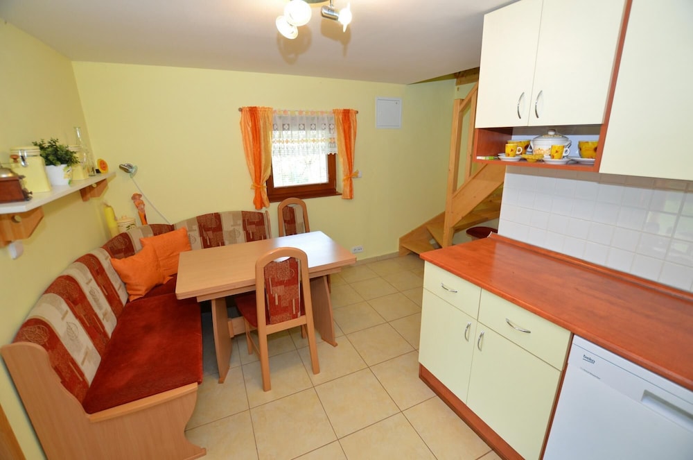 Poolincluded - Chalet Kuki