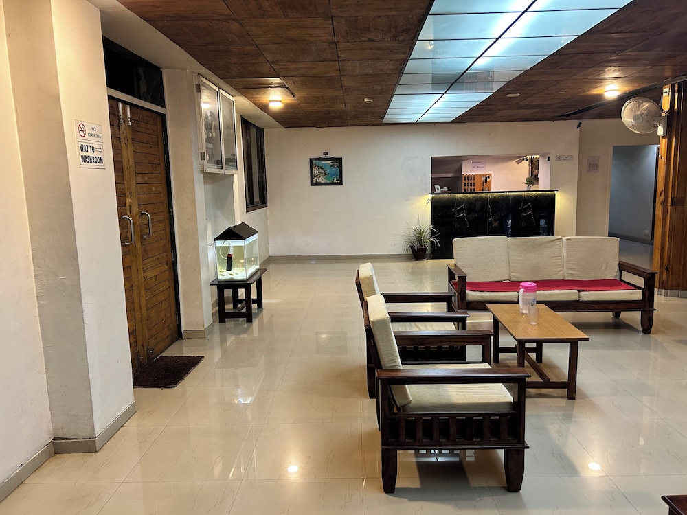 Rainwood Residency