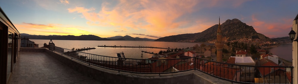 Lale Pansiyon view 3