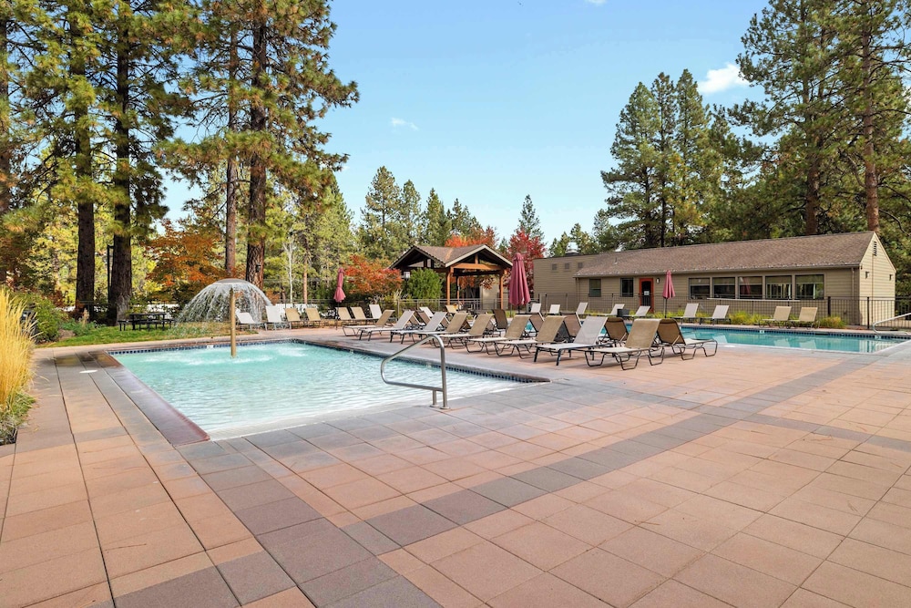 High Desert Retreat - For 4!
