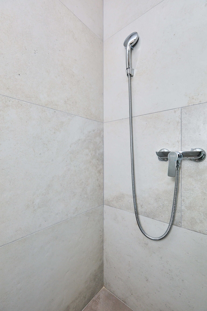 Dubrovnik Vacations - Boutique Garden Rooms - Property Image 127