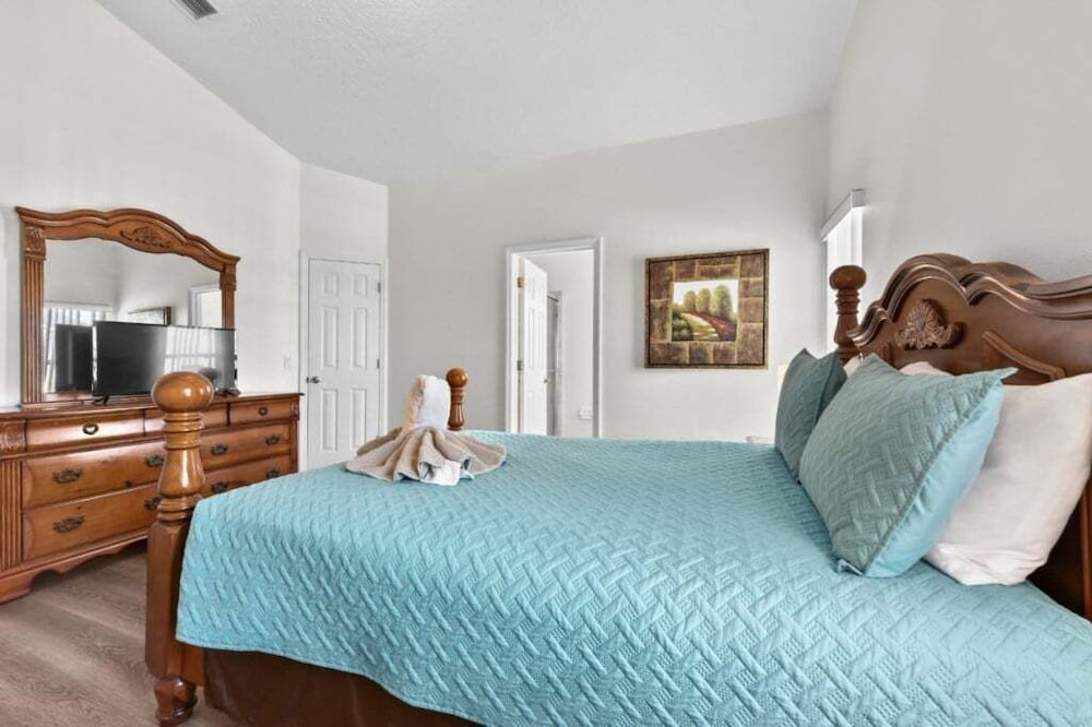 Cozy 4br Pool Home W/ Game Room Near Disney 4 Bedroom Villa