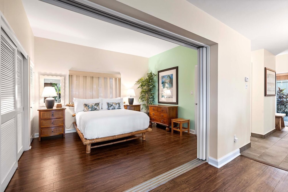 Concierge Included - Ground Floor - No Stairs & Lanai - Vrkcv