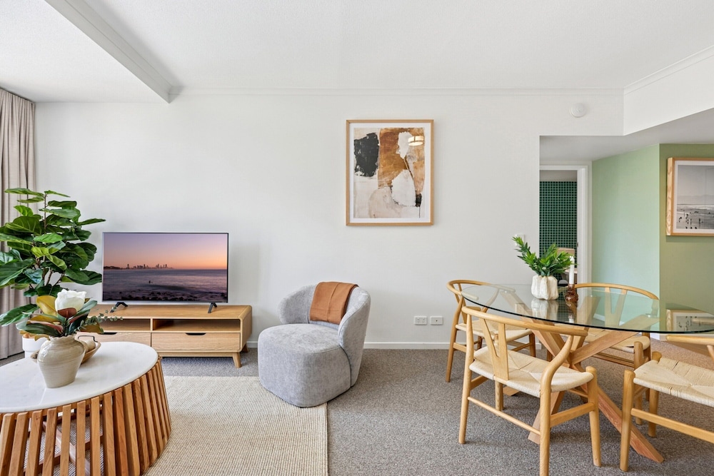 Coastal Escape Steps to Beach Full Resort Living