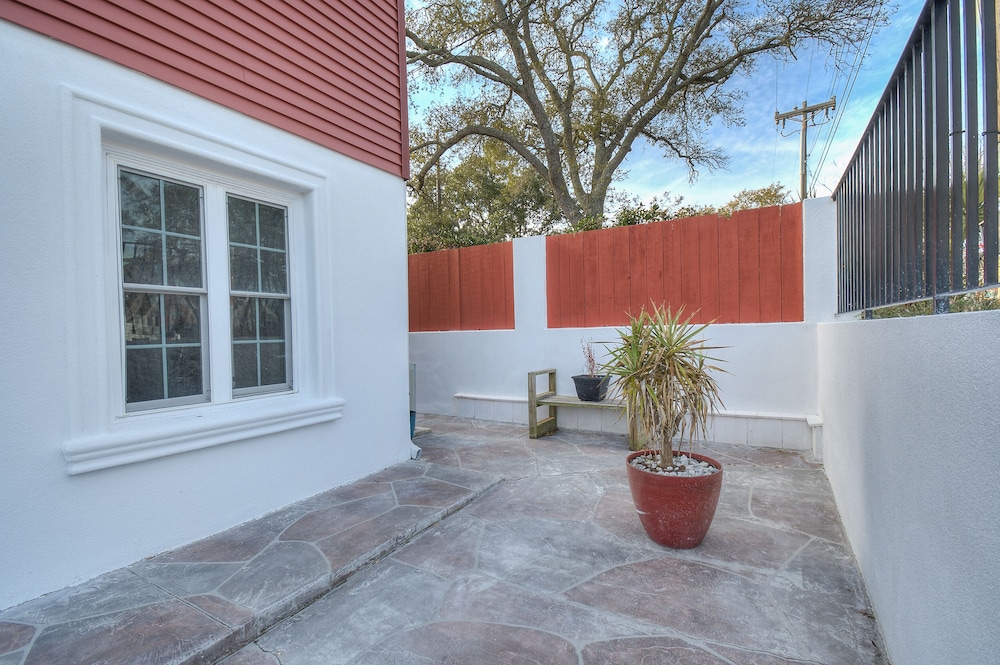 Cardinal Townhomes by Elliott Realty view 2