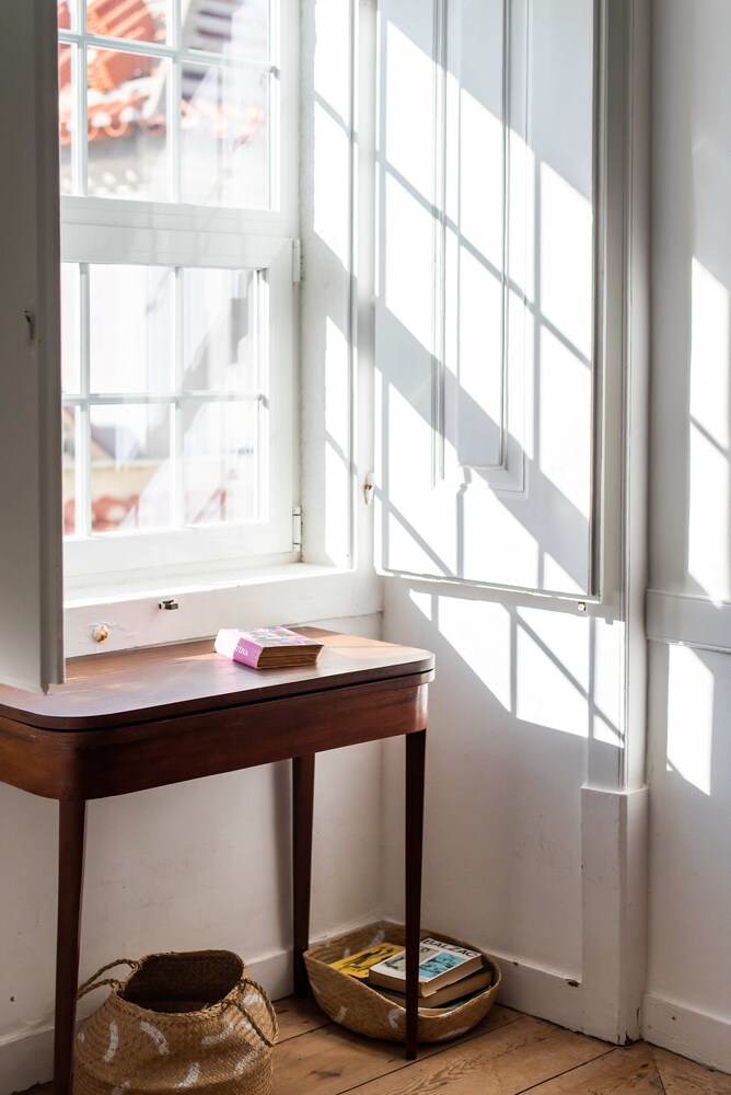 Central Ericeira Apartment With Lift