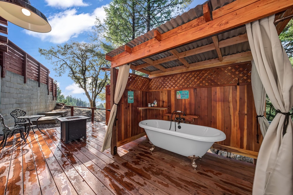 Mays Luxury Farm Stays
