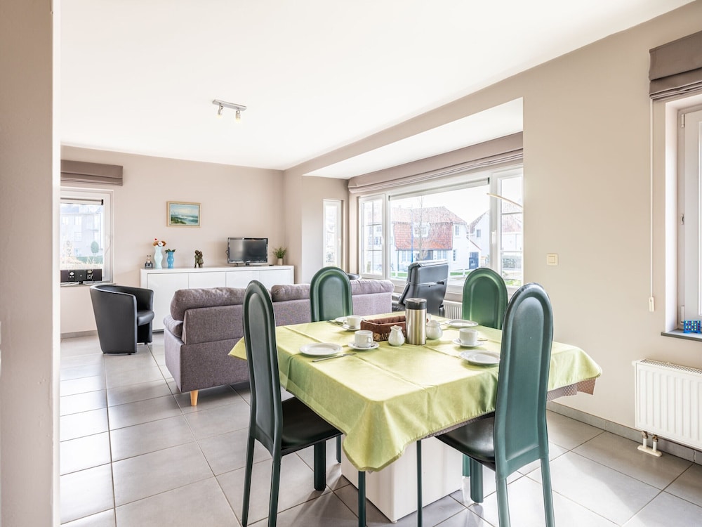 Apartment in Koksijde Near the Beach