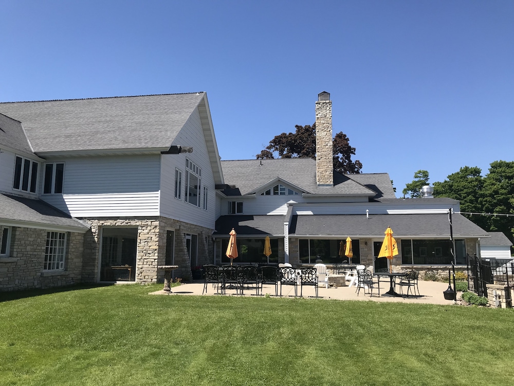 Maxwelton Braes Lodge and Golf Course