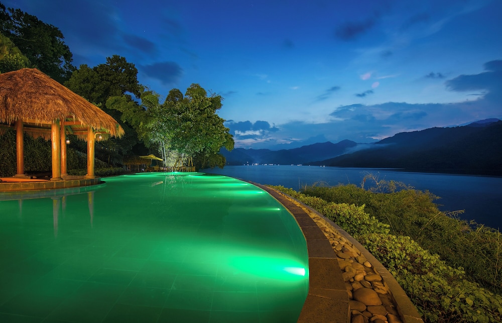 Mai Chau Hideaway Lake Resort 27