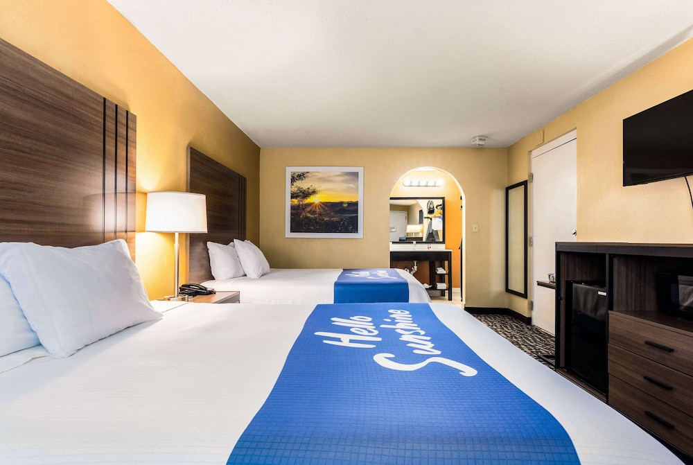 Days Inn by Wyndham Goodlettsville/Nashville - Property Image 30
