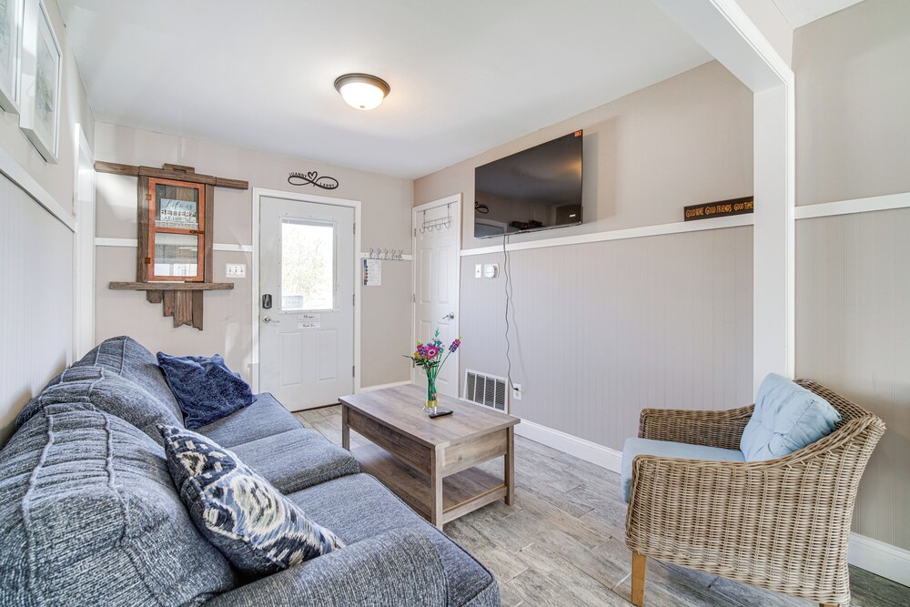 Walkable Brigantine Condo, 4 Mi to Atlantic City!