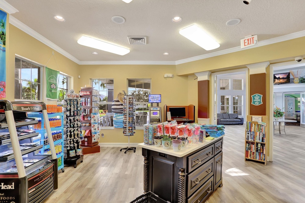 Luxury Pool Home 3 Miles From Disney More