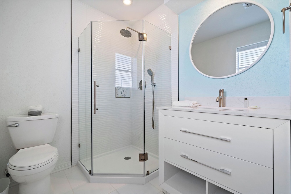 The Beach House by Ryson Vacation Rentals
