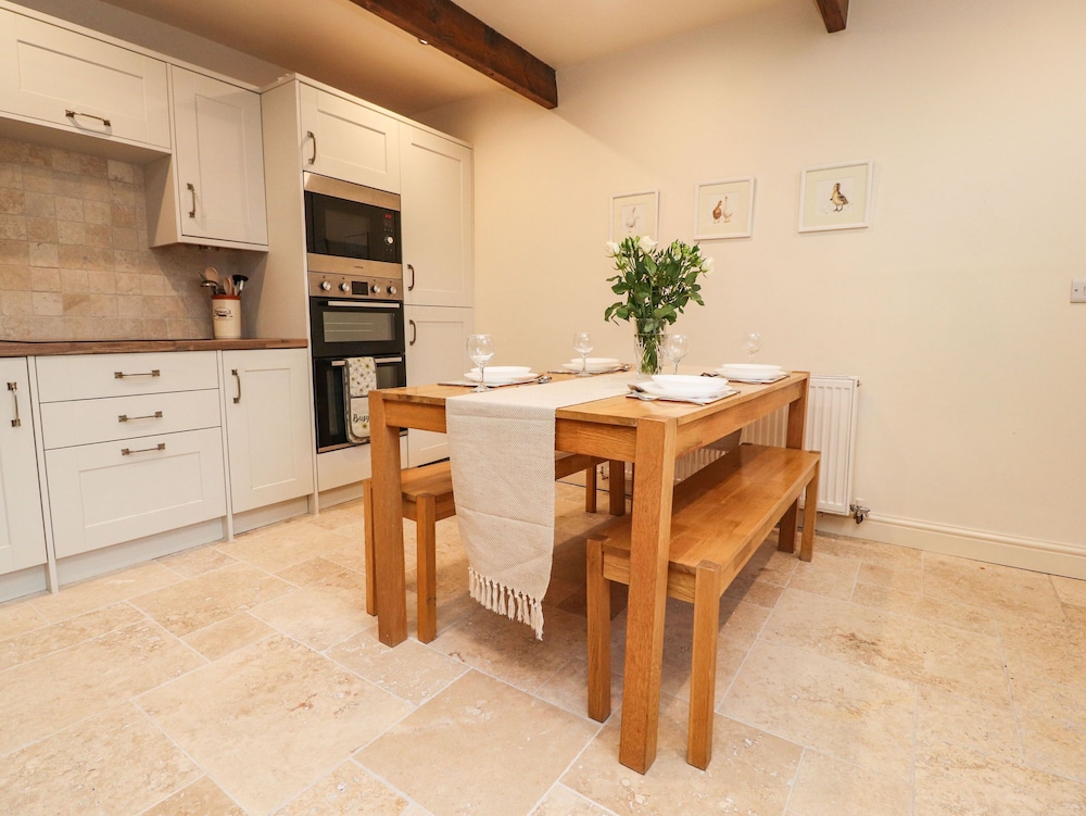 Yippee Cottage