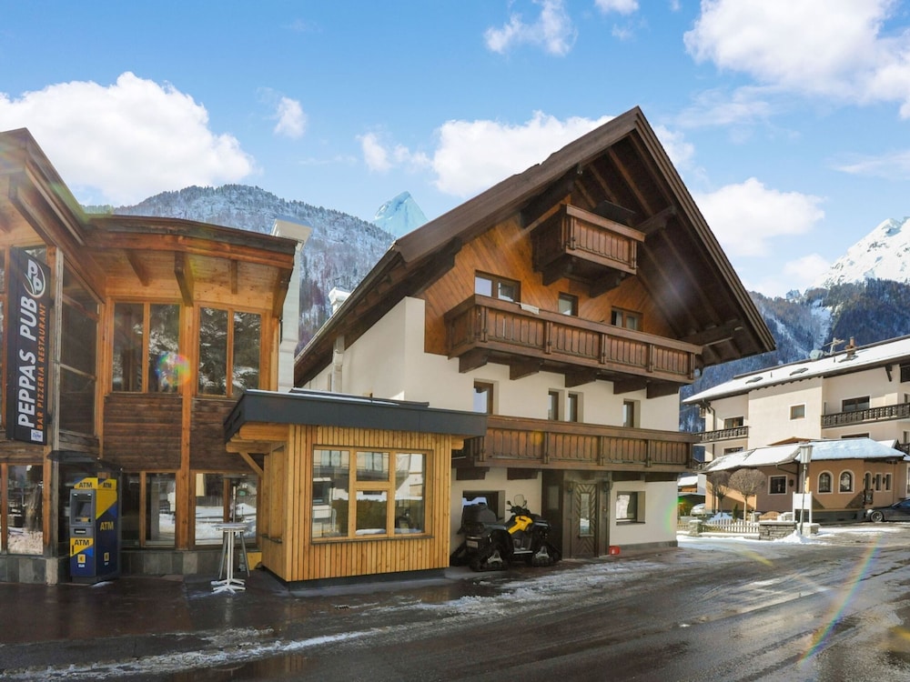 Comfortable Apartment in Langenfeld With ski Storage