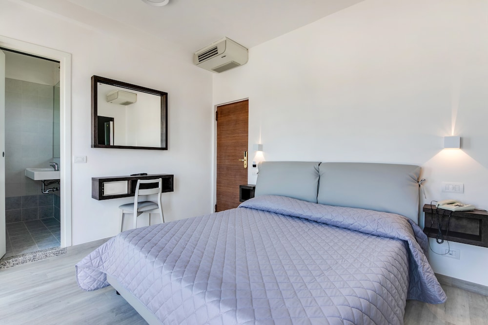 Marittimo Riccione view 3