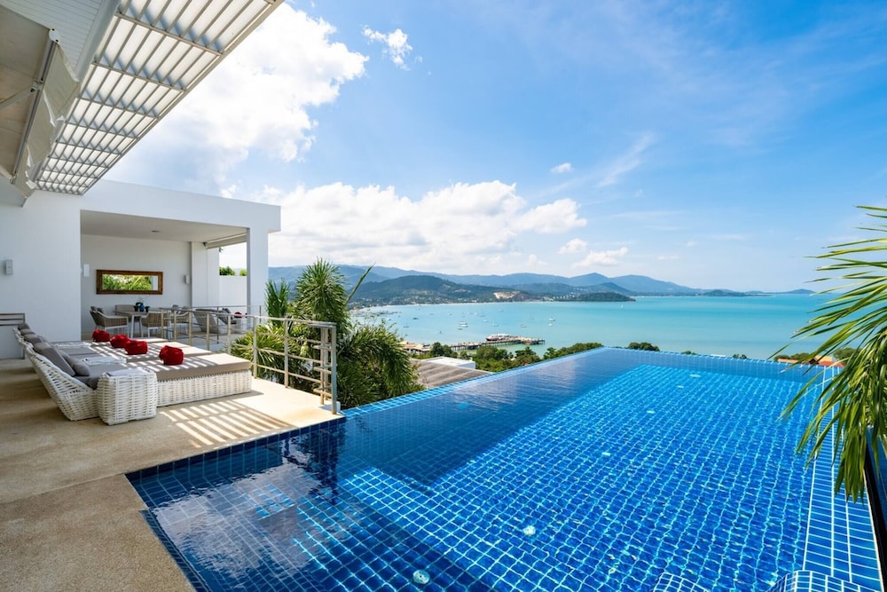 Luxury Sea View Pool Villa L at Unique Residences