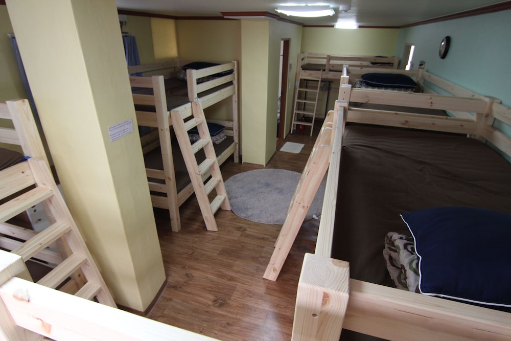 Empathy Guesthouse - Hostel