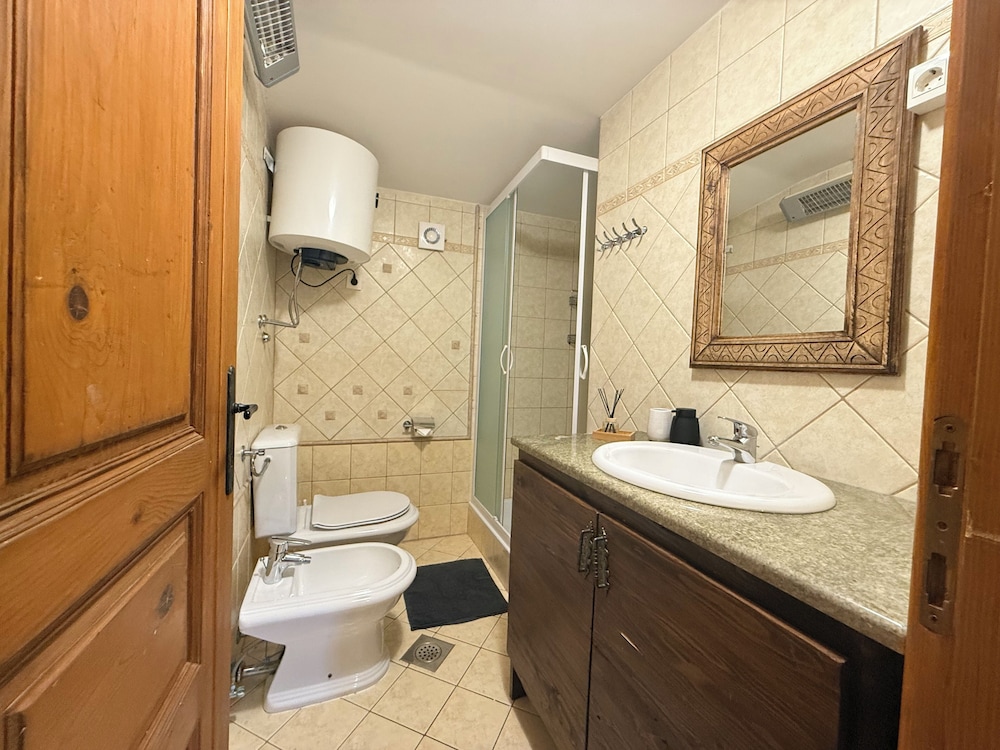 House Risika - Wellness & Privacy