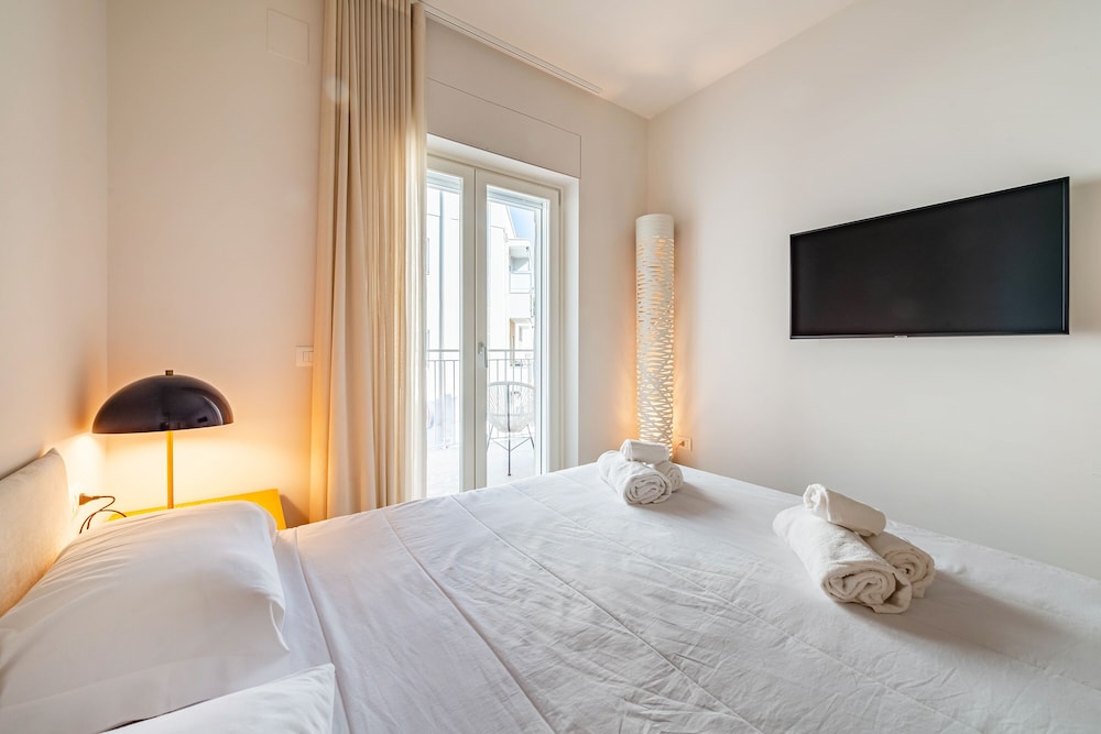 Marina Apartment 100m From Sea photo 3