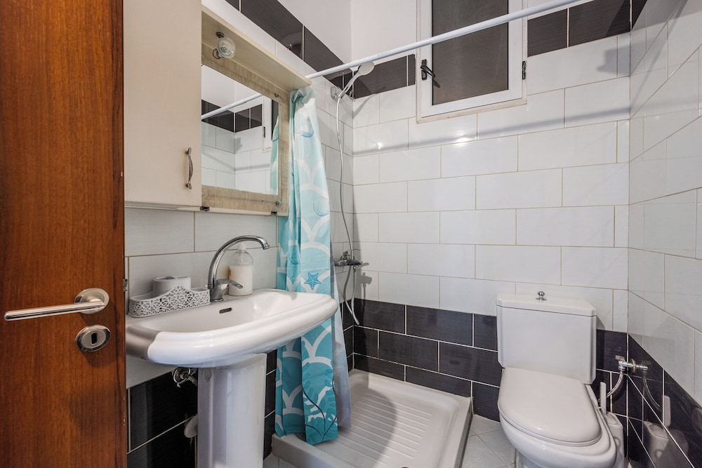 Kondo Stays - City Center Apartments