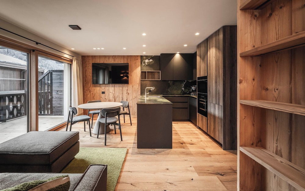 DISTINCTIVE LUXURY DOLOMITI APARTMENTS TERRE71