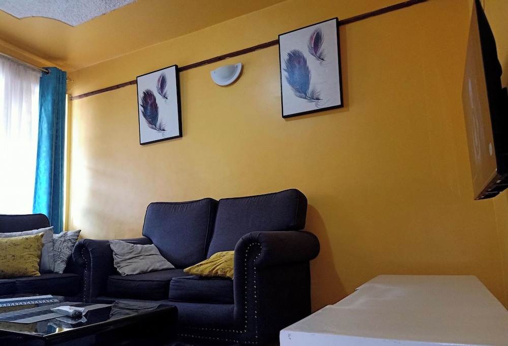 Lux Suites Lowe Furnished Apartments
