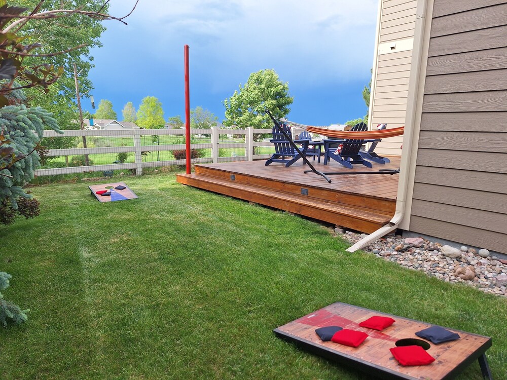 Rigden Retreat Garage, Dog Friendly, Near Trails