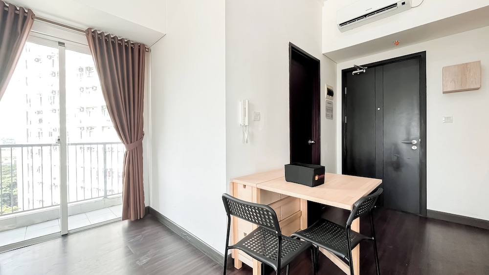 Good Studio Room At Casa De Parco Apartment