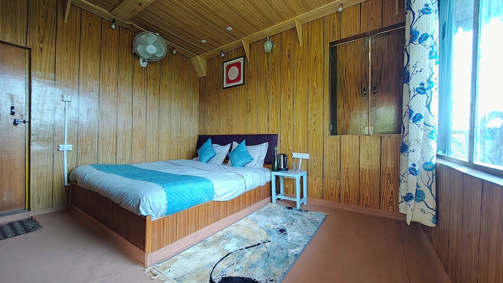 Neelkanth retreat