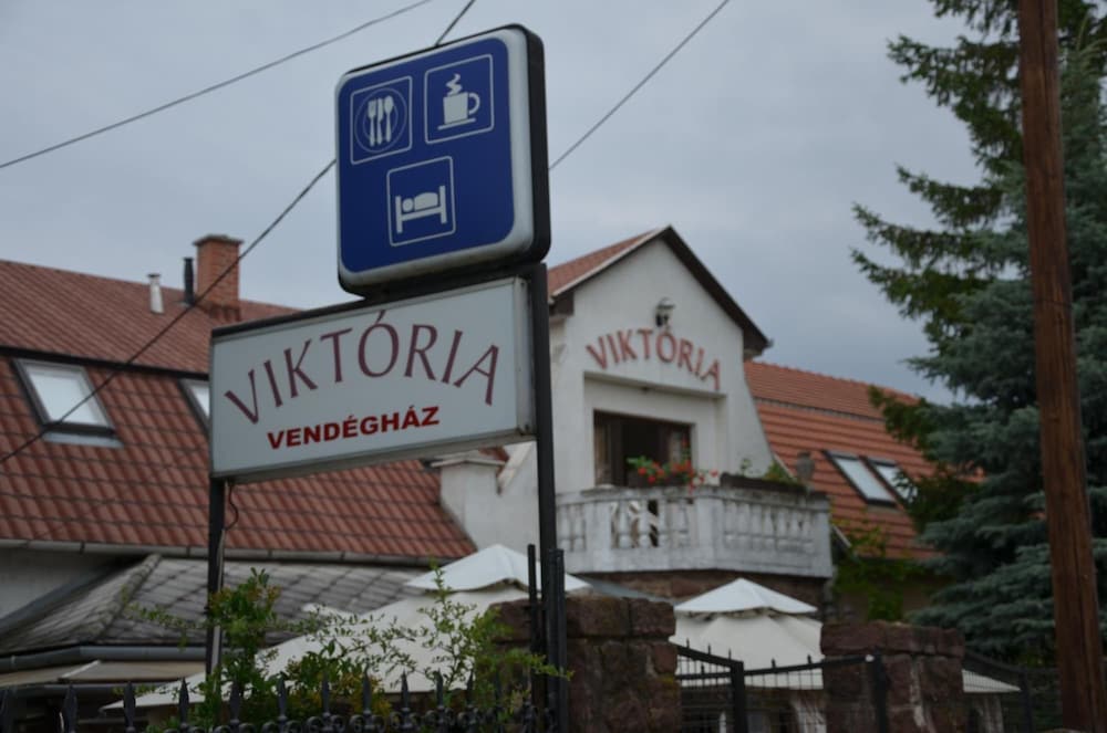 Hotel Viktória Vendégház