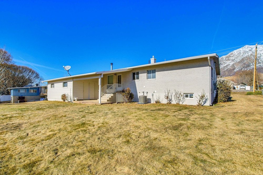 Ski, Hike & Relax: Ogden Apt w/ Patio!