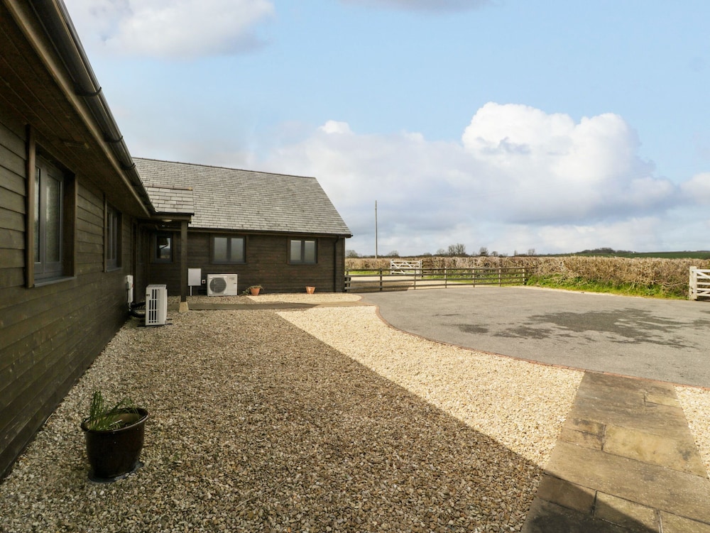 Yeovil Vacations - Rectory Farm Lodge - Property Image 13