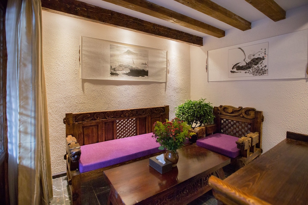 The Purplevine Inn Lijiang