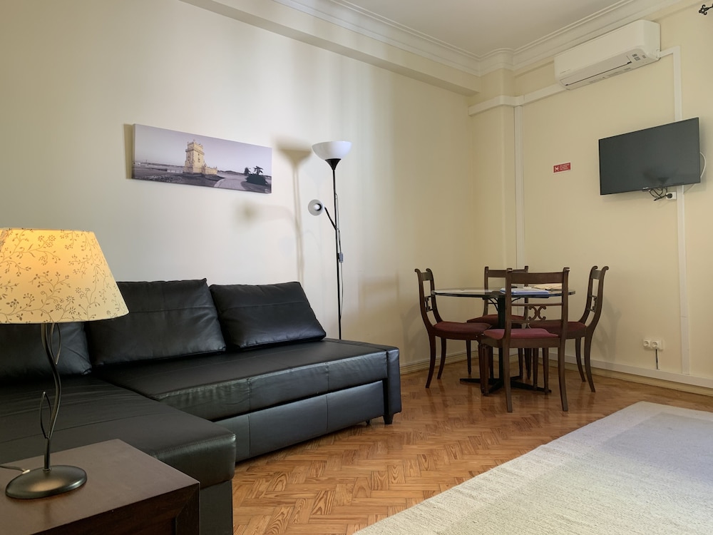Discovery Apartment Expo
